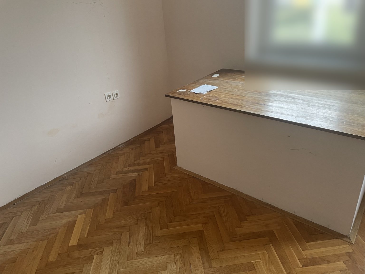 Stanje prostora prije izrade knauf kutije i police u privatnoj kući u Osijeku